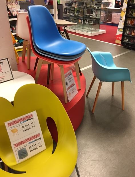 Showroom de chaises design